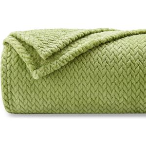 NEWCOSPLAY Super Soft Throw Blanket Green Premium Silky Flannel Fleece Leaves Pattern Lightweight Bed Blanket All Season Use (Green, Throw (50"x60")