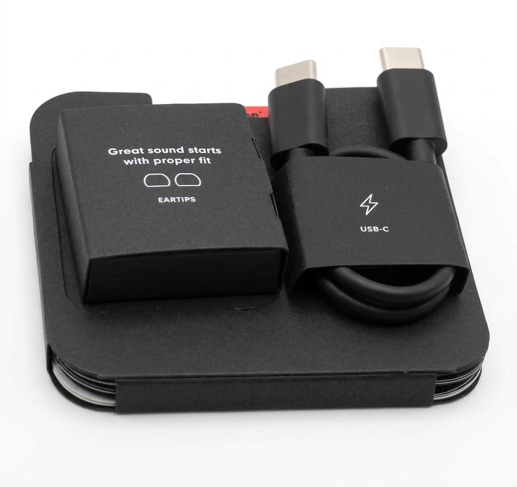 Beats charger and earbuds, Replacement Silicone Eartips and USB-C Charging Cable for Soundcore Earbuds