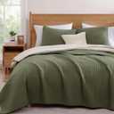 WRENSONGE Oversize Queen Quilt-3 Pieces Lightweight Bedspreads Olive Green Oversize Queen Size Quilt Bedding Set for All Seasons, Soft Summer Coverlet with 2 Pillow Shams Suitable for Bed & Couch, Oversized Queen