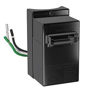 Solus SCO930BK 120V Grounded Convenience Electrical Outlet w/Rain Shield for Outdoor Lamp Post and Poles, Energy Saving and Weather Resistant, ETL Listed Solus SCO930BK 120V Grounded Convenience Electrical Outlet w/Rain Shield for Outdoor Lamp Post and Poles, Energy Saving and Weather Resistant, ETL Listed