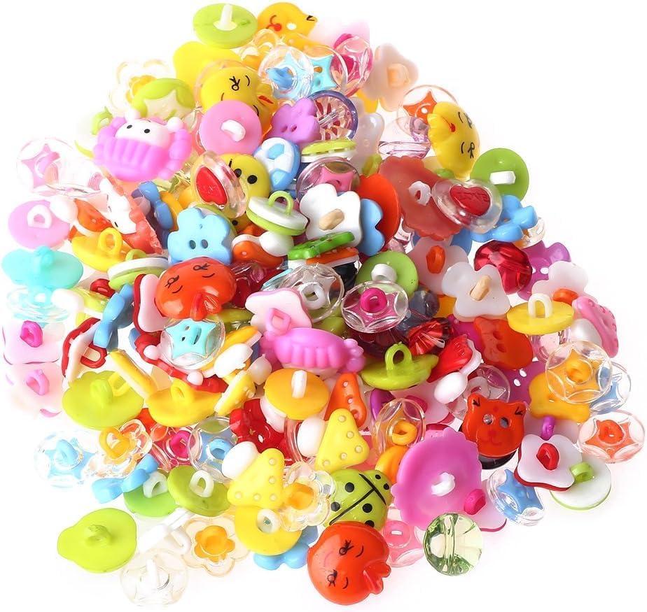 2 x Decorative Plastic Buttons, 200 Pieces, Colorful Animal and Fruit Designs, DIY Sewing Craft Supplies
