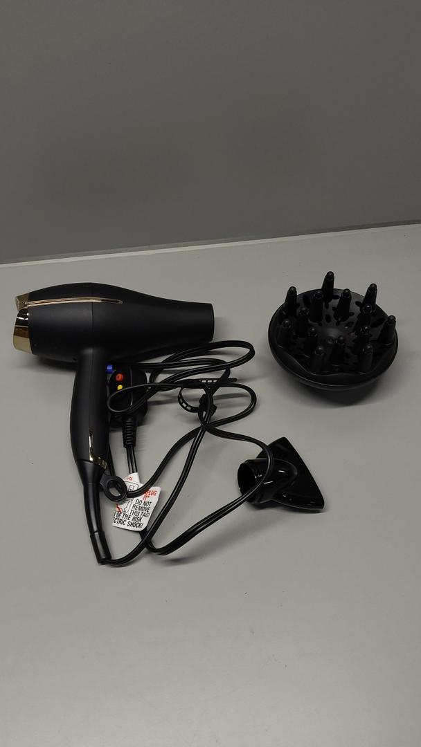 INFINITI PRO by CONAIR Hair Dryer, 1875W Blow Dryer with Diffuser and Concentrator, Ceramic Technology, 3 Heat & 2 Speed Settings, Cold Shot Button, Black