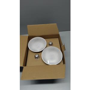 FLOOD LIGHT PAR38 DUSK TO DAWN 4 prs