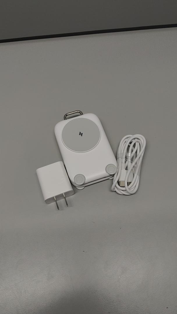 PaktVault 2025 Traveling Fast Wireless Charging Station for Apple Devices, Magnetic 3 in 1 MagSafe Charger Stand for iPhone 17 16 15 14 13 12 Pro Max Plus Air, Apple Watch&Air pods Pro (White)