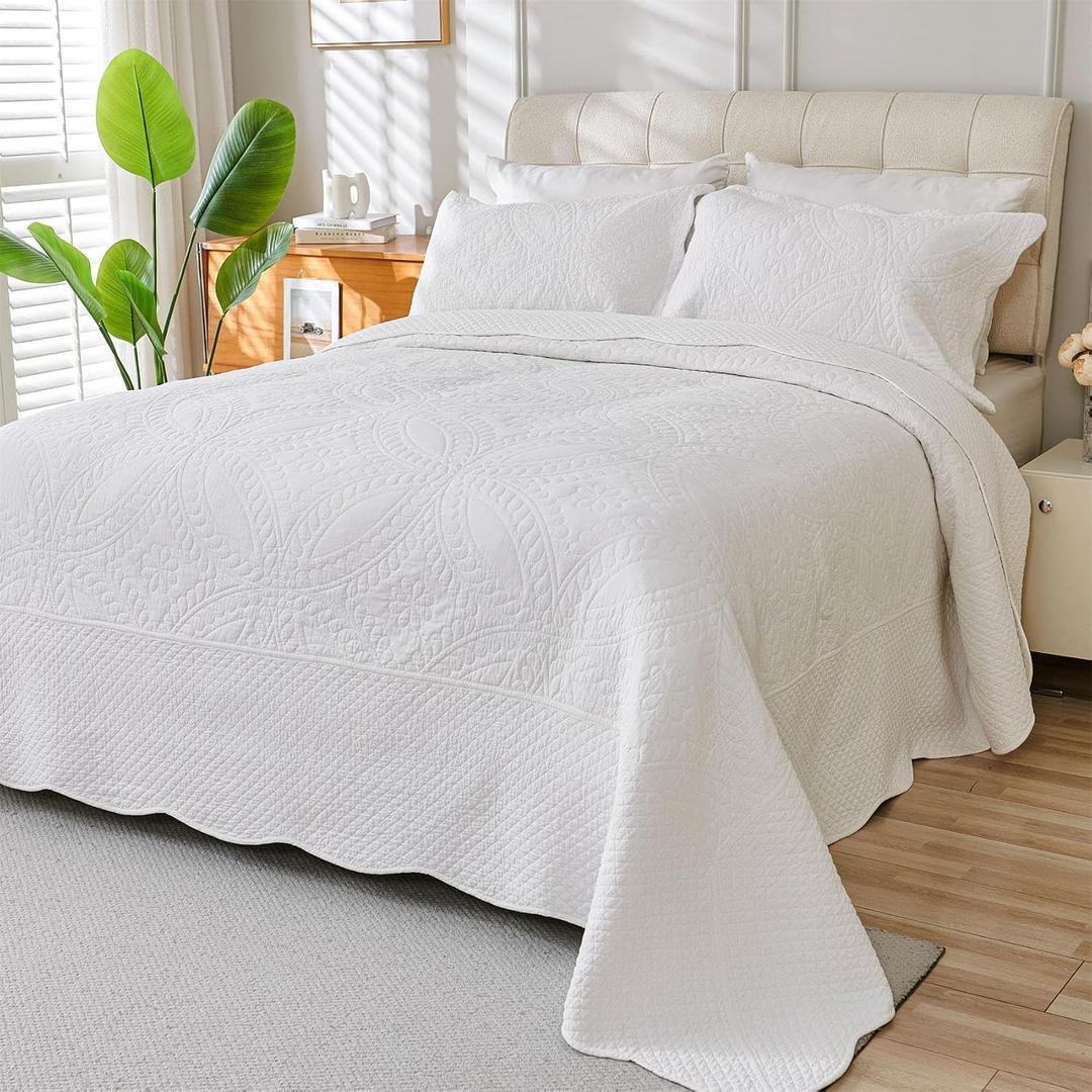 Cmfshape 100% Cotton Quilt Oversized King Size-White Bedspread 120"x120"-Coin Pattern Bedding Set 3 Pieces-Pre-Washed Lightweight Microfiber Coverlet-Suitable for Bed,Couch,Quilt Blanket All Seasons