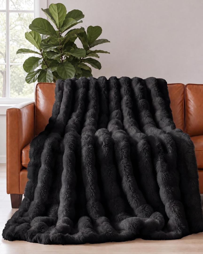 Faux Fur Throw Blanket - King Size Bubble Blanket - 90" x 108", Black
