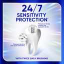 2 x Sensodyne Clinical White Toothpaste Clinically Proven Whitening for Sensitive Teeth, Stain Protector, 3.4 oz x 3