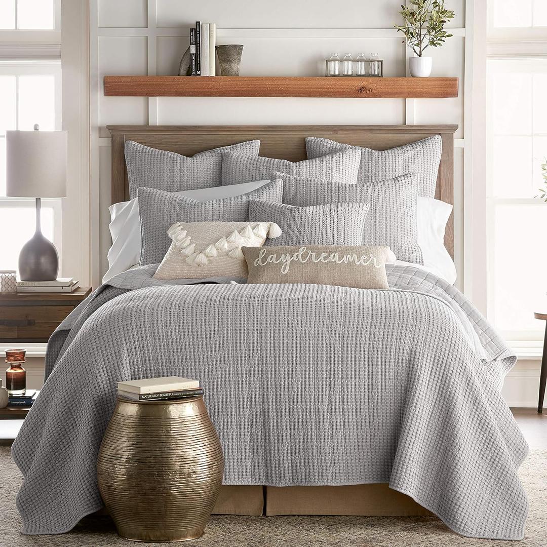 Levtex Home - Mills Waffle - Full/Queen Quilt Set - Grey Cotton Waffle - Quilt Size (88 x 92in.), Sham Size (26 x 20in.)