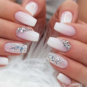 Medium Coffin Press On Nails Crystal Gem Design Fake Nails Acrylic Gradient Bling False Nails Reusable Ballerina Stick On Nails for Women and Girls 24 PCS