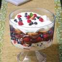 Essentials Clear Plastic Elegant Pedestal Trifle Bowl 120 Oz