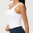 AJISAI Womens Double Lined Workout Tank Tops Scoop Neck Yoga Tanks Casual Crop Sleeveless Summer Top (White, L)