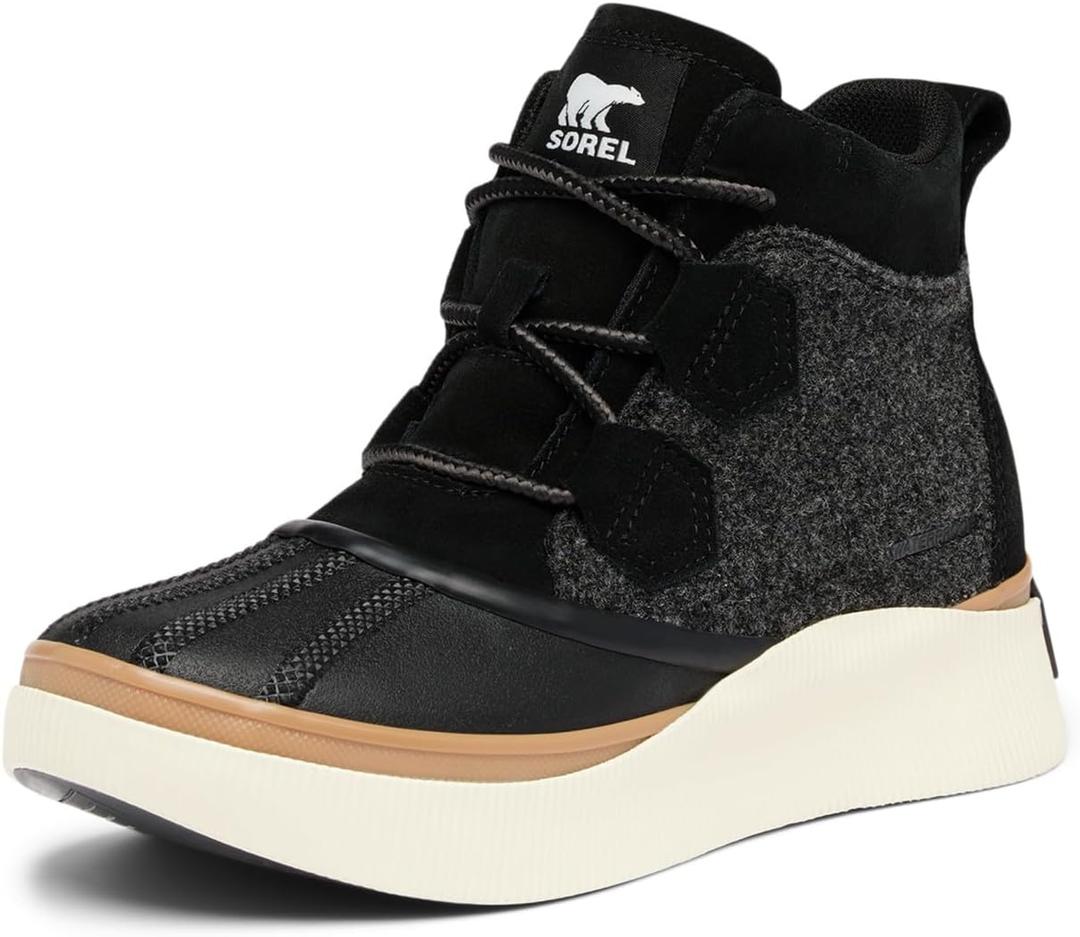 SOREL Women's Out N About lV Classic Waterproof Boot (9, Black/Chalk)