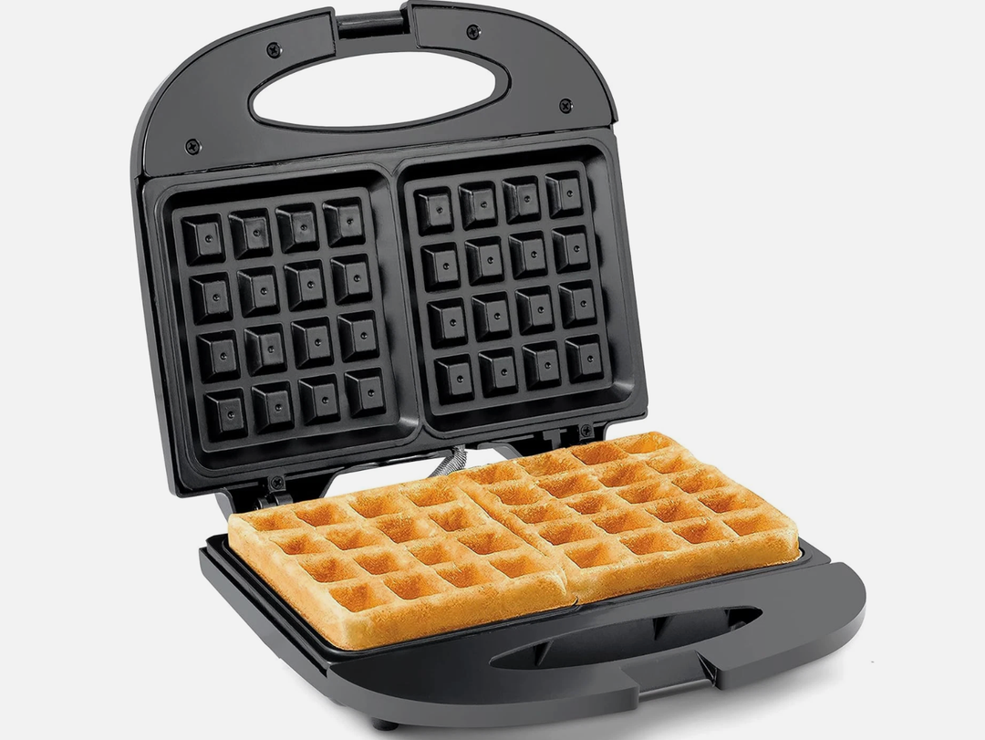 Toastmaster Maxi-Matic Electric Nonstick Belgian Waffle Iron Snack Maker Machine, Breakfast, Sandwiches