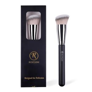 Travel Size Concealer Brush Flat Top, Mini Makeup Brush for Under Eye Spot Blemish, Soft Vegan Synthetic Bristles, No Shedding, Liquid Cream Powder Blending, Compact Brush 6.4" (370S)