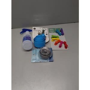 Mixed of 4 items
