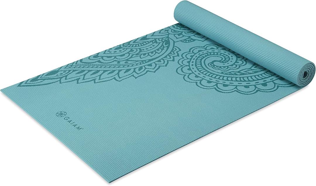 Gaiam Yoga Mat - Premium Thick Non Slip Exercise & Fitness Mat for All Types of Yoga, Pilates & Floor Workouts