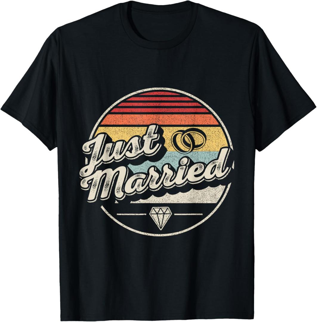 Retro Vintage Just Married Couple T-Shirt, L