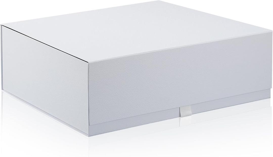 Rsgift 3 Packs Gift Box 18x15x6.1 Inches,White Gift Boxes with Lids,Collapsible Groomsmen Proposal Box with Magnetic,Extra Large Gift Boxes for Presents,Wedding,Christmas,Birthday