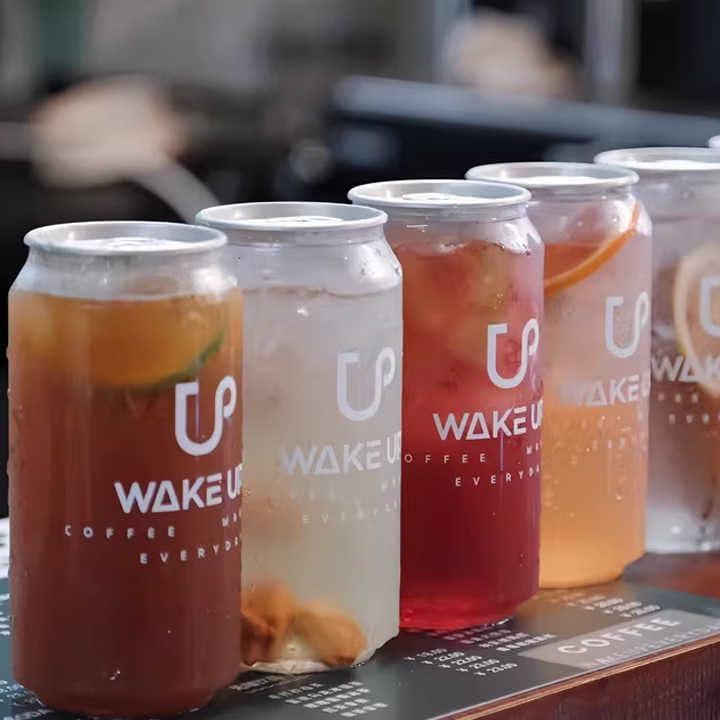 Clear Plastic Can Cups with Lids (200 Pack), 12 oz – Leak-Resistant Reusable Drink Cans for Iced Coffee, Boba, Smoothies & Juice – Compatible with Automatic Cup Sealers