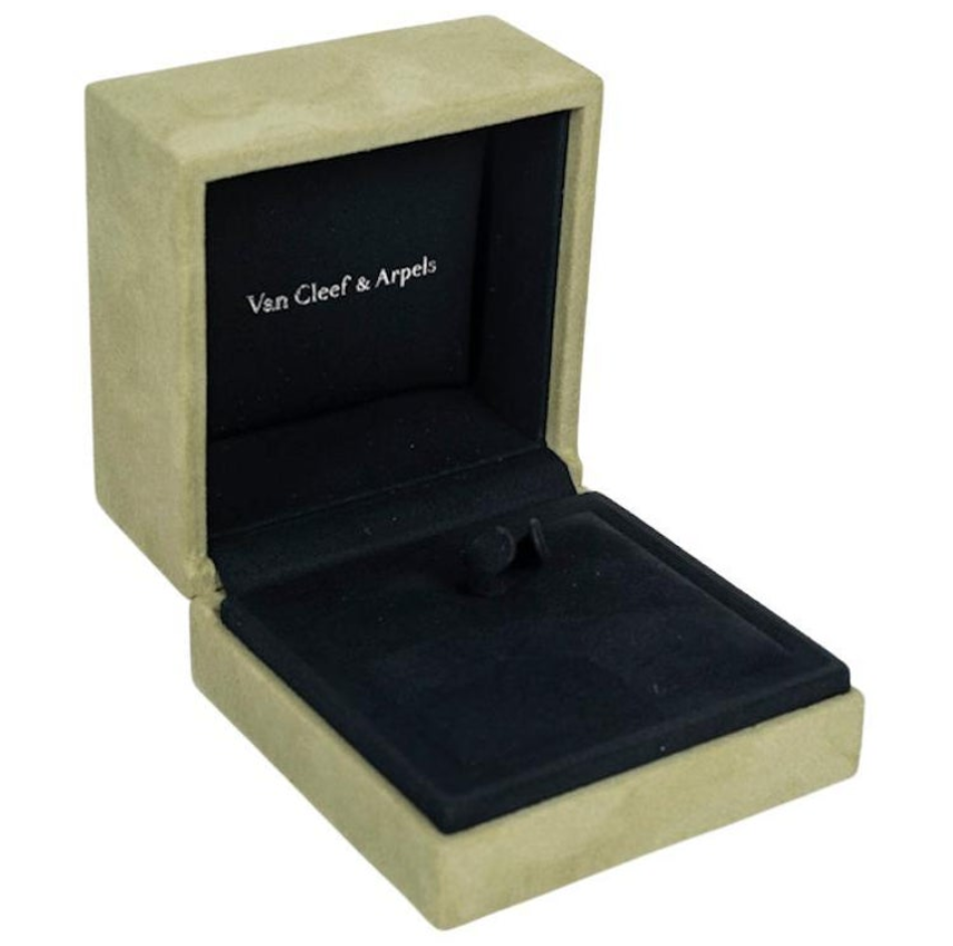 Van Cleef & Arpels Genuine Bracelet/Necklace Empty Case Green Suede VCA Jewelry Box 