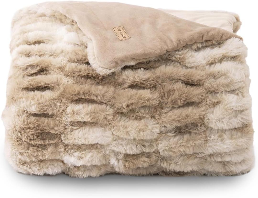 EVERGRACE Luxurious Soft Faux Rabbit Fur Throw Blanket, Cozy Fuzzy Plush Warm Throws for Couch Bed Sofa Chair Home Decor, Ruched Bubble Fluffy Blanket with Reversible Velvet, 60" x 80", Beige (Twin (60''x80''))