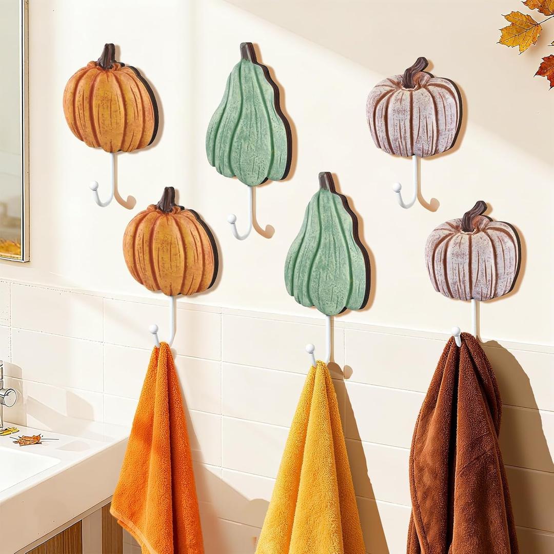 6PCS Vintage Thanksgiving Pumpkin Wall Hooks Gift Fall Rustic Wooden Wall Mounted Key Hanger Holder Autumn Harvest Rustproof Towel Hooks for Bathroom Entryway Farmhouse Thanksgiving Decorations