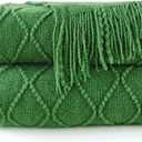 inhand Green Christmas Throw Blanket for Couch and Bed, Birthday Gifts for Women Teen Girl Friend Home Decor Knitted Blanket and Throws, Outdoor Lightweight Farmhouse Warm Woven Decorative, 50"x60"