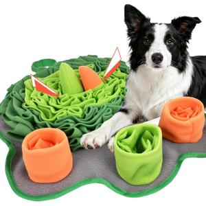 Snuffle Mat for Dogs, 18'' Dog Paw Shape Interactive Dog Puzzle Toy Build-in Squeaker Sniff Mat for Slow Eating Encourages Natural Foraging Skills for All Breeds Indoor & Outdoor Use (Green)