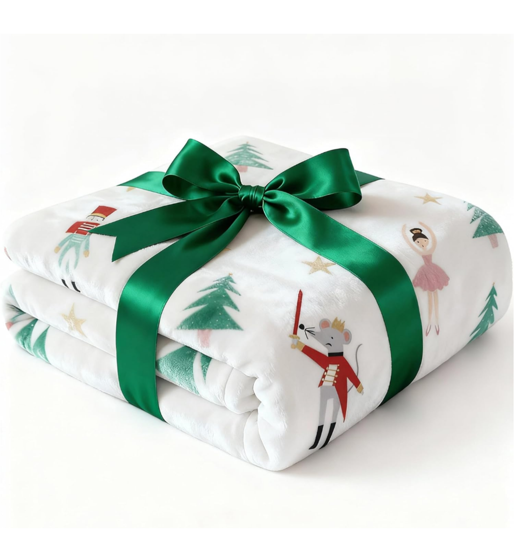Ultra Soft Fleece Blanket Throw Size - Christmas Flannel Fleece Luxury Throw Blanket - Lightweight Throw for Couch, Bed, Chair - Warm & Breathable - Cozy Microplush Bedding - Christmas Print (Nutcracker Ballet)