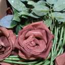 LATRORA 100 Pcs Artificial Roses Bulk Silk Chocolate Roses Tan Roses for Wedding Centerpieces Bridal Bouquet Mohter's Day Valentine's Day Home Decor