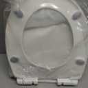 LUXE TS1008E Elongated Comfort Fit Toilet Seat with Slow Close, Quick Release Hinges, and Non-Slip Bumpers (White)