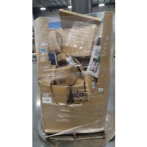 Pallet of salvage items