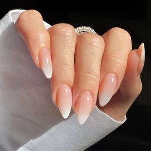 Press on Nails Fake Nails Stick on Acrylic Nail Glue on False Medium Almond Nail for Women Gradient Nude Ombre