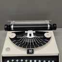 Old Fashioned Typewriter, Retro Vintage Typewriter Model Props Stress Relief Typewriter Ornament Desktop Decor Antique Typewriter Decorative Typewriter for Studios Offices Decor