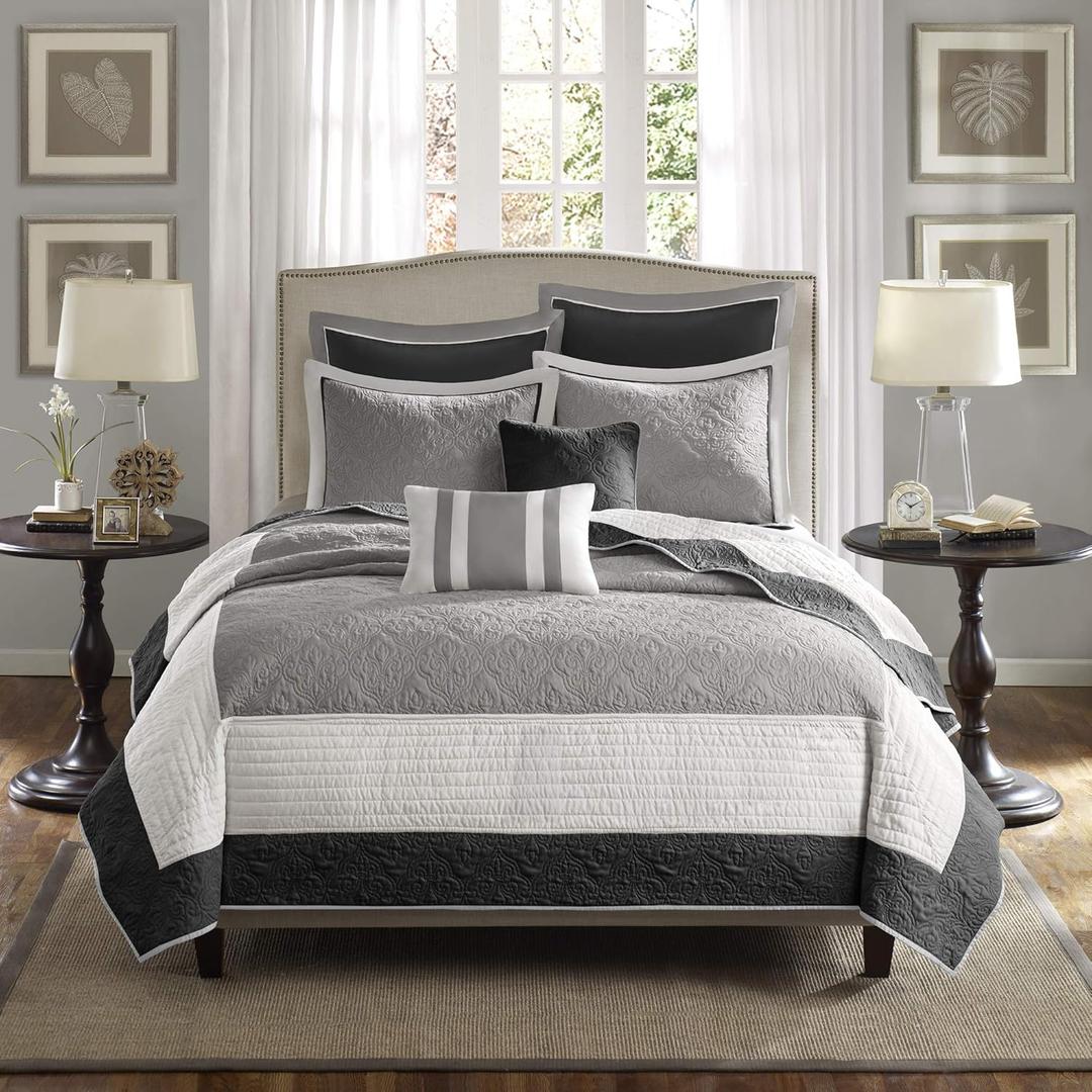 Madison Park Attingham Reversible Quilt Set - All Season Breathable Coverlet, Lightweight Cozy Bedding Layers, Matching Shams, King/Cal King(104"x94"), Black Multi 7 Piece