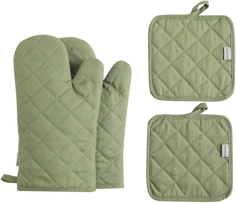 Oven Mitts and Pot Holders 4 pcs Set,High Heat Resistant 500 Degree Extra Thicken Long Kitchen Cotton Oven Glove for Cooking (12 Inch,Green)