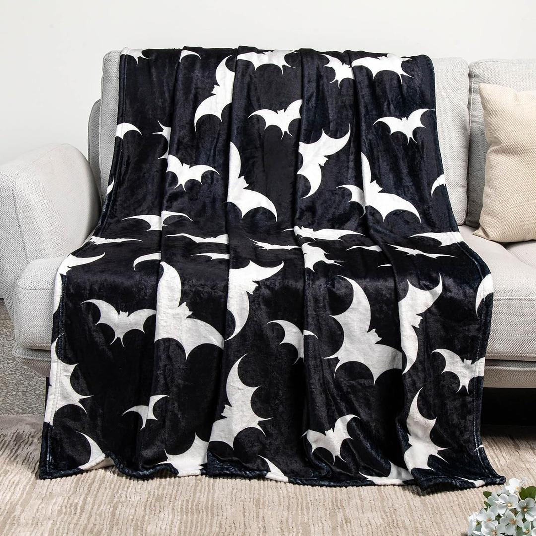 Gothic Bat Pattern Throw Blanket - Soft Flannel, Spooky Home Decor for Couch & Bed (50" x 60").