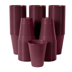 Plastic Cups With Straws