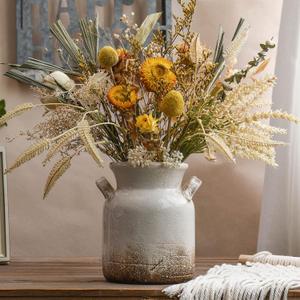 Quoowiit Ceramic Rustic Farmhouse Vase, Distressed Decorative Flower Vase for Home Decor, Ideal Shelf Decor, White Boho Vase for Living Room Bedroom Kitchen Office Decor Centerpiece Table Decorations (6 Inch)