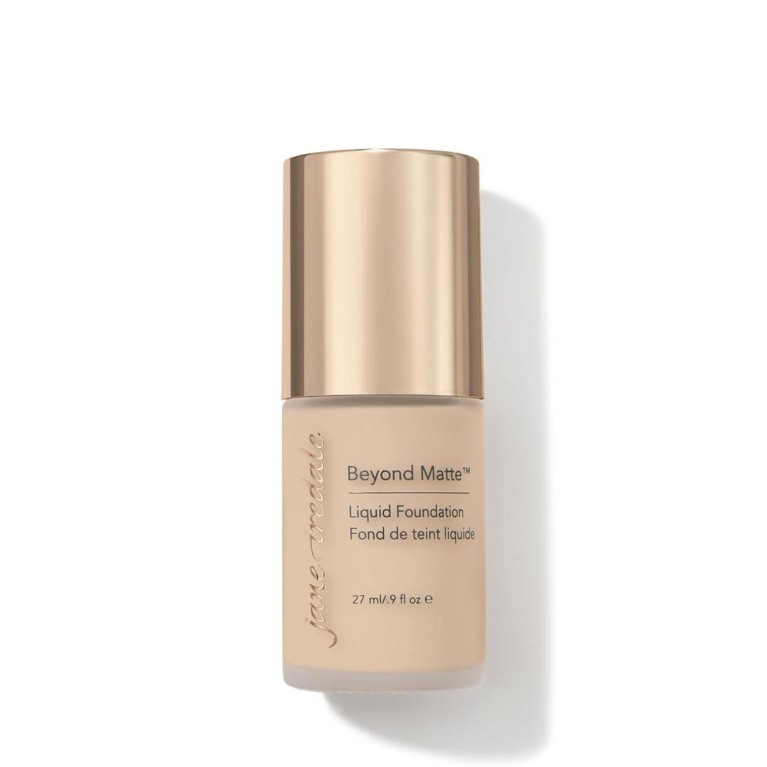 Jane Iredale Beyond Matte 3-in-1 Liquid Foundation Lightweight, Buildable Coverage with a Semi Matte Finish Vegan, Clean & Cruelty-Free Makeup (M5)