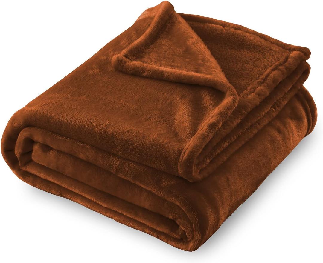 SOCHOW Flannel Fleece Blanket Throw Size, All Season Lightweight Super Soft Cozy Blanket for Bed or Couch, Caramel, 50x60 inches