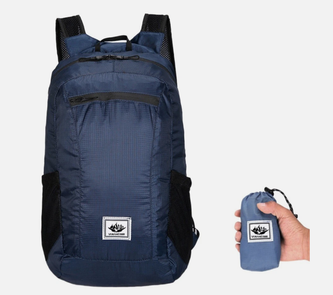 4Monster Hiking Daypack,Water Resistant Lightweight Packable Backpack for Travel Camping Outdoor( Blue )