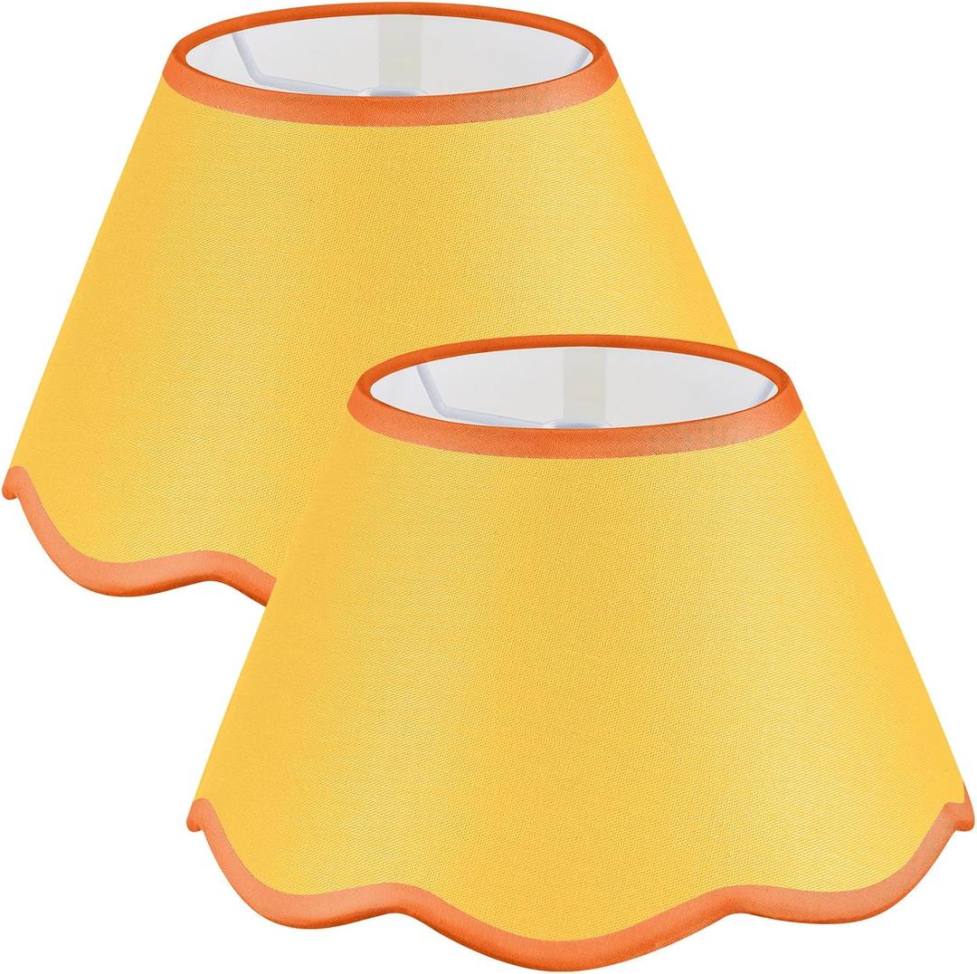 VIHOSE 9.4'' Bottom x 5.9'' High x 5.1'' Top Set of 2 Lamp Shade with Petal Edge, Fabric Scalloped Lampshade, for Floor Wall Table Lamps Living Room Bedroom(Yellow)