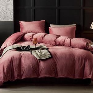 WARMDERN Brick Red Flannel Velvet Duvet Cover King Size Duvet Cover Bedding Sets, 3pcs Ultra Soft Luxury Textured Modern Crystal Velvet Duvet Covers with Zipper Closure(Brick Red, King)