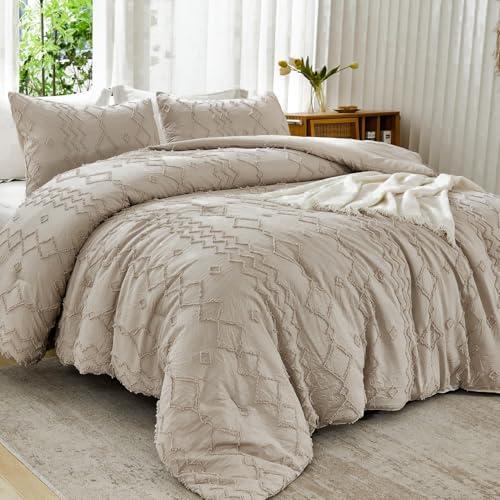 DelightHome Queen Comforter Set Khaki, 3 Pieces Boho Tufted Lightweight Fall Bedding Comforter Set for Queen Bed, Soft Fluffy Bed Comforter Tan (90x90In Comforter & 2 Pillowcases)