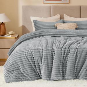 BEDELITE Fleece Full Comforter Set -Super Soft & Warm Fluffy Light Grey Bedding, Luxury Fuzzy Heavy Bed Set for Winter with 2 Pillow Cases