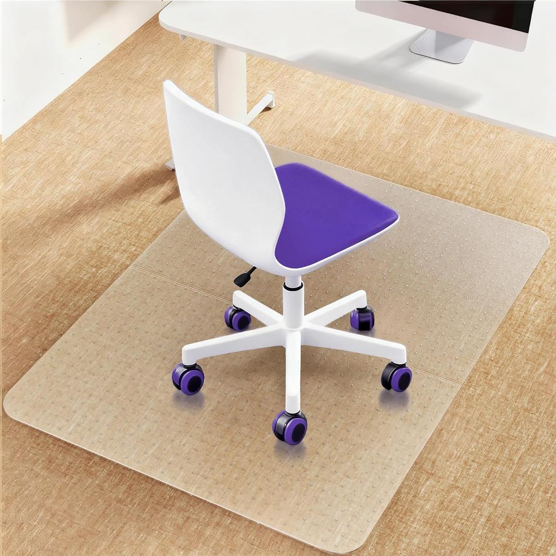 Office Chair Mat for Carpet: 36" x 48" Plastic Heavy Duty Computer Desk Mats with Lip for Low Flat and No Pile Carpeted Floor - Clear Rug Pad for Rolling Chairs Office Work Home Gaming Rectangle