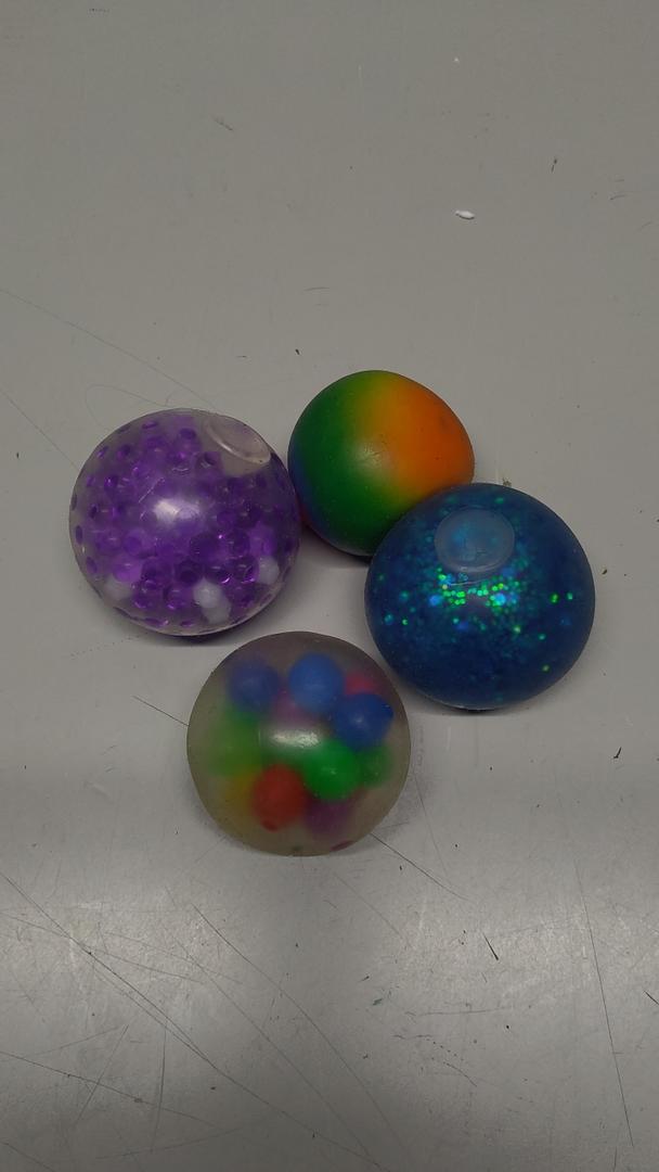 Stress Balls Set, Squishy Stress Ball, 4 Pack Squeeze Ball for Adults, Squeeze Ball for Adults Stress Relieve, Stress Relieve, Increase Entertainment Dirty And No Box