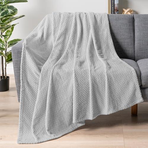 PAVILIA Soft Fleece Light Grey Throw Blanket for Couch, Lightweight Plush Warm Blankets for Bed, Fuzzy Cozy Flannel Blanket Throw for Sofa, Travel, Jacquard Pattern, Light Gray, 50x60 inch