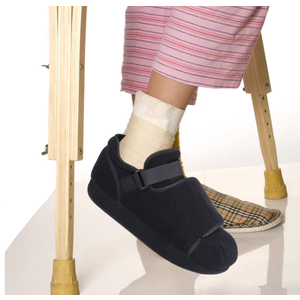 Closed Toe Medical Walking Shoe - Lightweight Broken Toe Cast Boot, Fractured Foot Brace for Metatarsal Stress Fracture, Post-op Bunion, Hammertoe Surgery Recovery - For Men or Women (L)